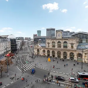  Appartement For 4 In Front Of Flandres Station